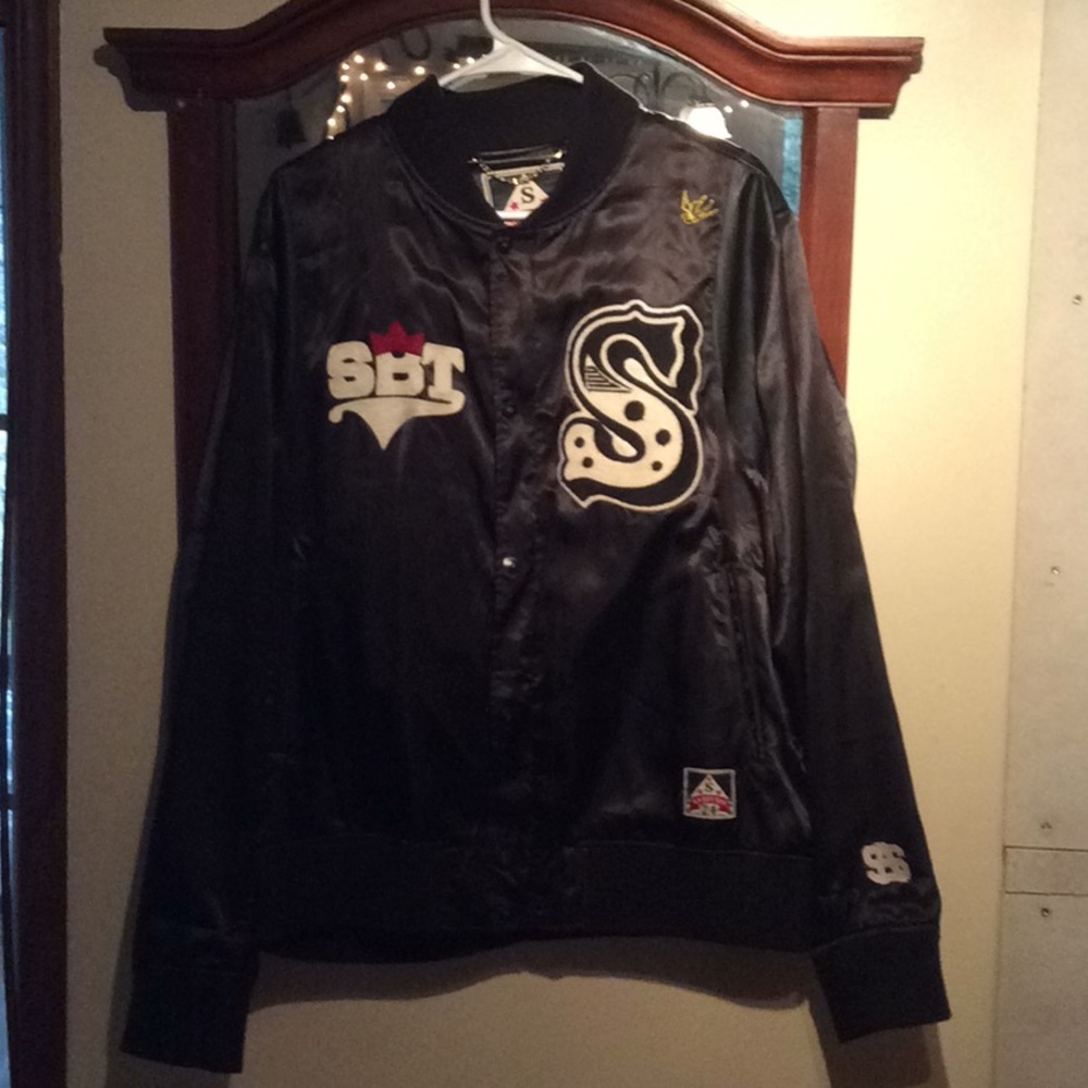Sabit jacket